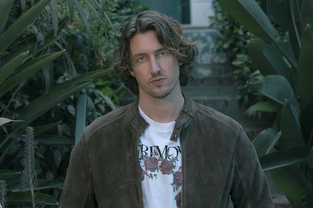 deanlewis-web.jpg