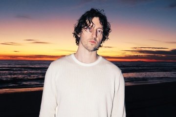 Dean Lewis