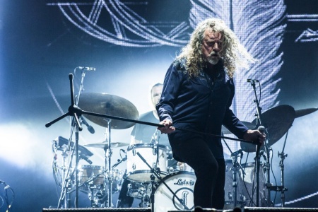 robertplant-byrobwalbers-008-5b7a9aea35b3e.jpg