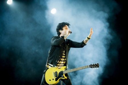 rock-werchter-2013-donderdag-08-greenday-024-5a18341a1d79e.jpg